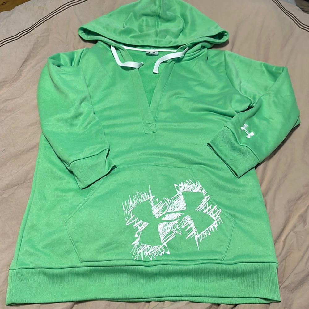 Under Armour Hoodie